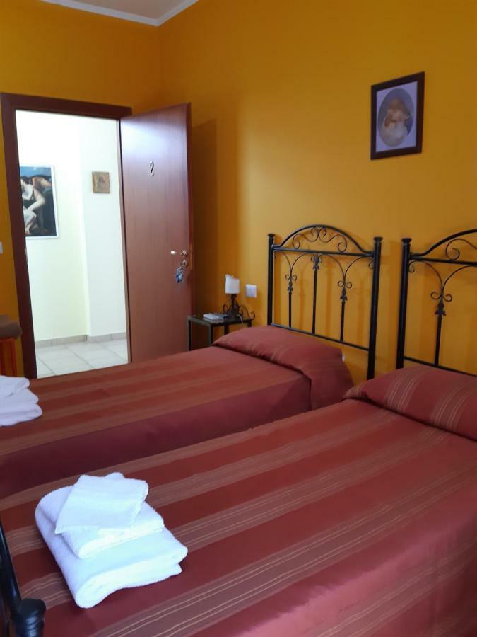 Bed and Breakfast Il Nido Degli Angeli Калатабьано Экстерьер фото
